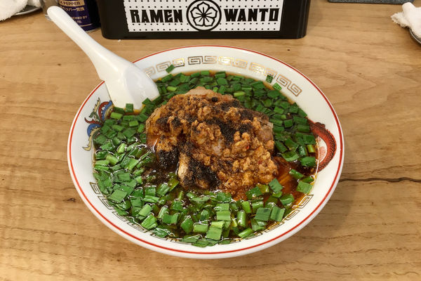 「【限定】辛シビニラそば＋煮バラチャーシュー(2枚)」@RAMEN WANTOの写真