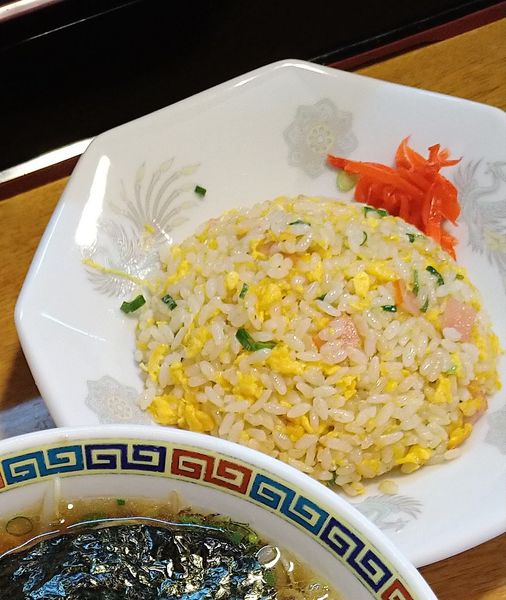 「セットのミニチャーハン 実質150円」@いっぷく苑の写真