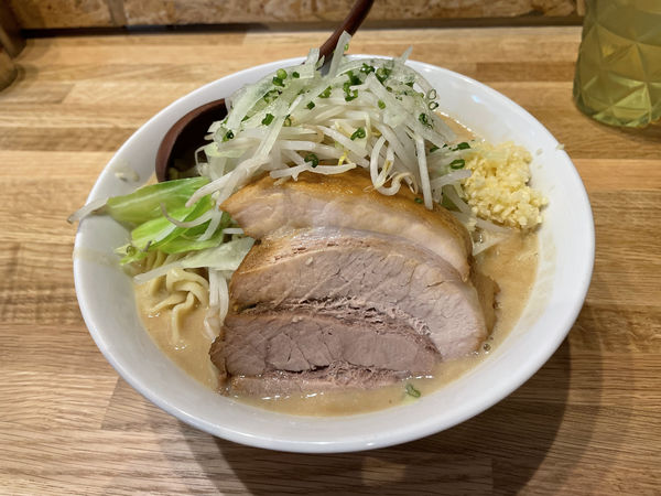 「豚ラーメン」@(SCLabo)の写真