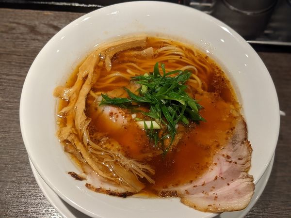 「鶏醤油」@らーめん四恩 堀江店の写真