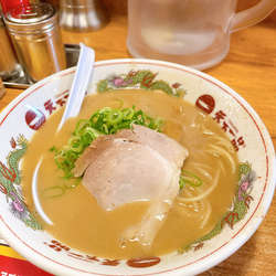 こってりラーメン（唐揚げ定食）