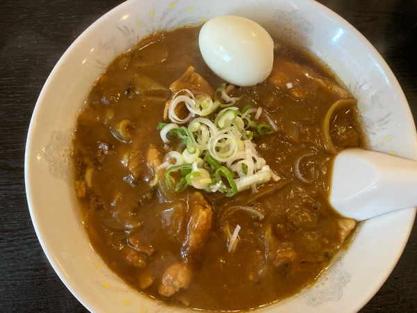 「カレーらーめん¥670+瓶ビール¥570」@手打らーめん 珍來 草加駅前店の写真