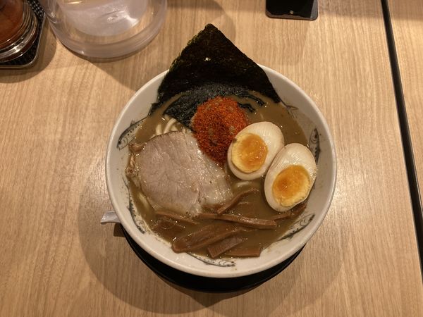 「辛辛にぼらーめん」@長尾中華そば 名古屋驛麺通り店の写真