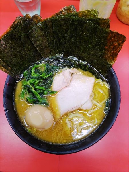 「並ラーメン+味玉+のり」@ラーメン杉田家の写真
