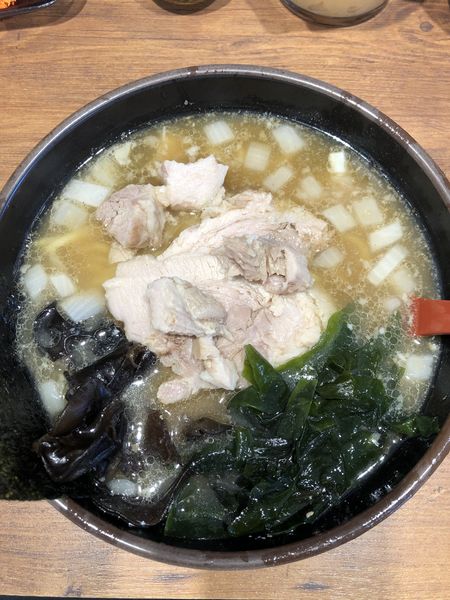 「ラーメン(並盛)830円」@イレブンフーズ 源流 南品川店の写真