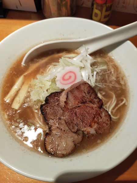 「濃厚豚骨にぼしらーめん」@麺や ながれものの写真