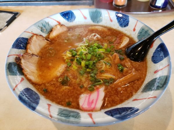 「ごっつ布袋ラーメン」@えびすラーメン 伊勢崎17号店の写真