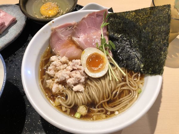 「中華そば（再仕込み生醤油）」@らぅめん 愛ごやの写真