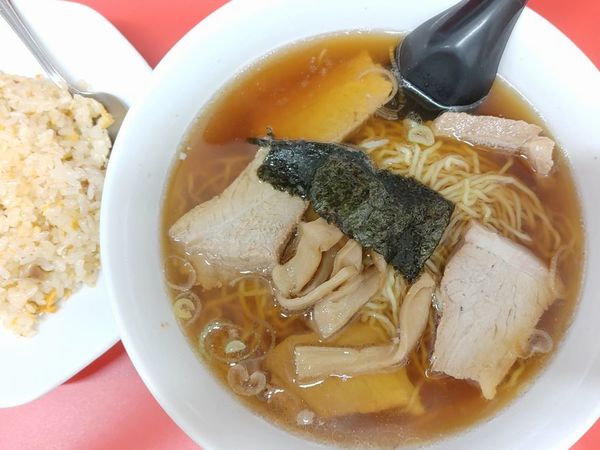 「チャーシュー麺（＋半チャーハン）」@伊峡の写真