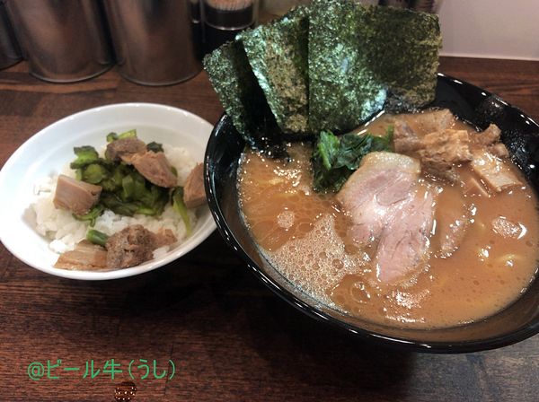 「ラーメン(700円)かため普通少なめ」@麺家 GOOD LUCK 総本店の写真