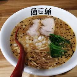 新潟味噌らーめん　　880円