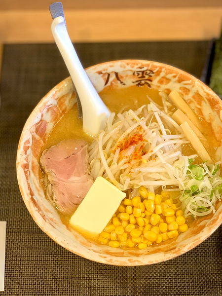 「ニンニクバターラーメン」@麺匠 八雲 本店の写真