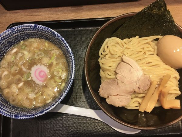 「味玉つけ麺」@舎鈴 クロスガーデン川崎店の写真