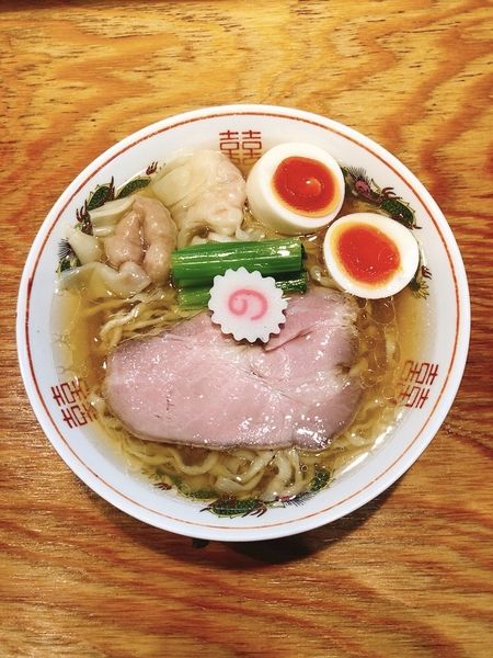 「ちょっとずつワンタン麺【白出汁】」@キング製麺の写真