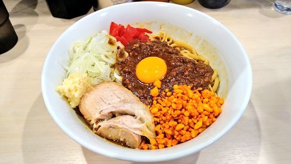 「【限定】鷹の目咖喱(ニンニク･辛揚げ)」@鷹の目 蒲田店の写真