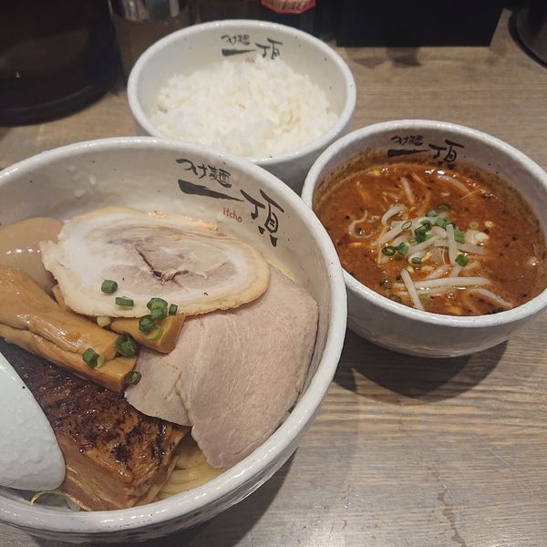 「特製辛つけ麺1150円、ライス100円」@つけ麺 一頂の写真