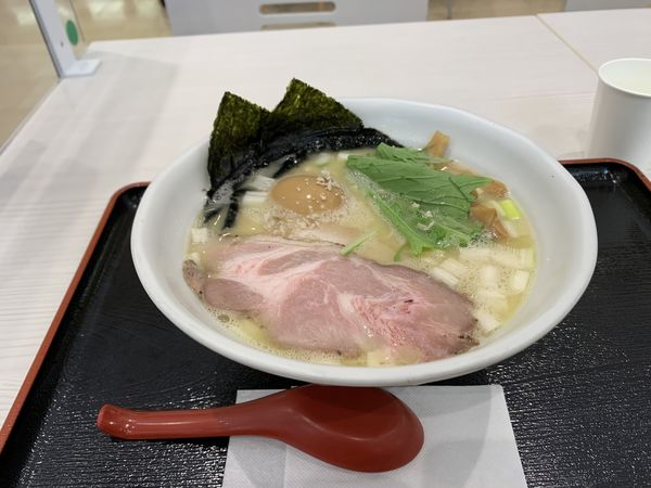 「特製濃厚塩白湯（1080円）」@麺処 景虎 produced by ほん田の写真