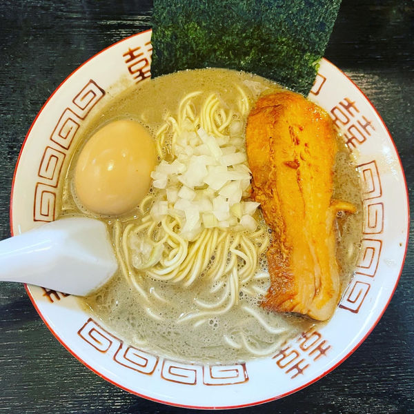 「濃厚煮干ソバ」@中華ソバ 伊吹の写真