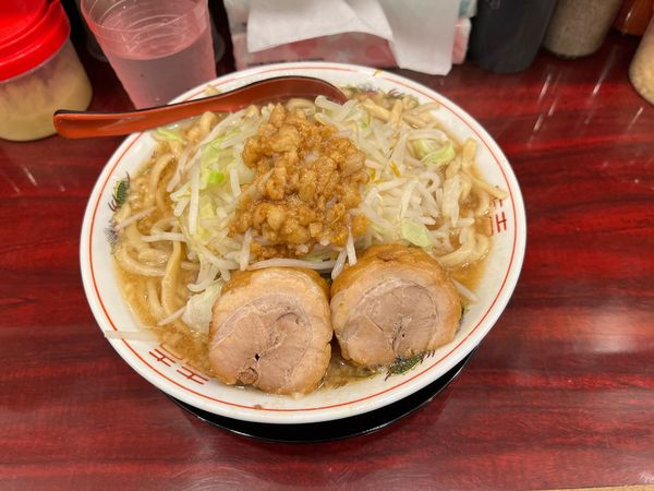 「ラーメン＋アブラ」@ぶっ豚 明大前店の写真