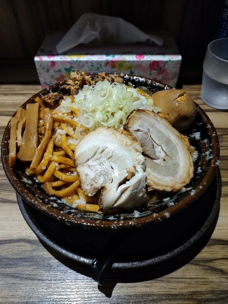 「爆盛油脂麺」@らーめん 平太周 味庵 西大島店の写真