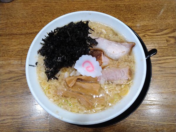 「背脂醤油らーめん（790円）」@新潟長岡らーめん みずさわ 東川口店の写真