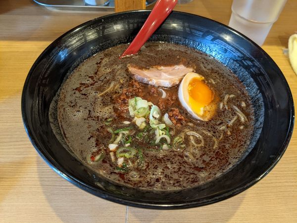 「黒ごま担々麺ランチ 2辛 850円 棒々鶏」@坦々麺 四川の写真