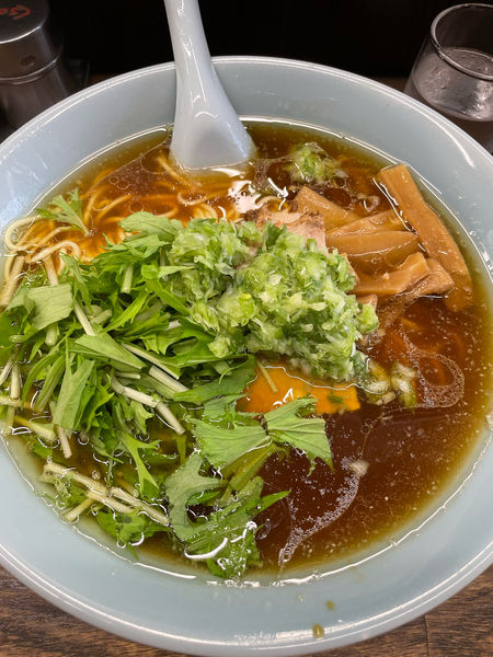 「しょうゆチャーシューラーメン(大盛＋ニンニク)」@熊王の写真