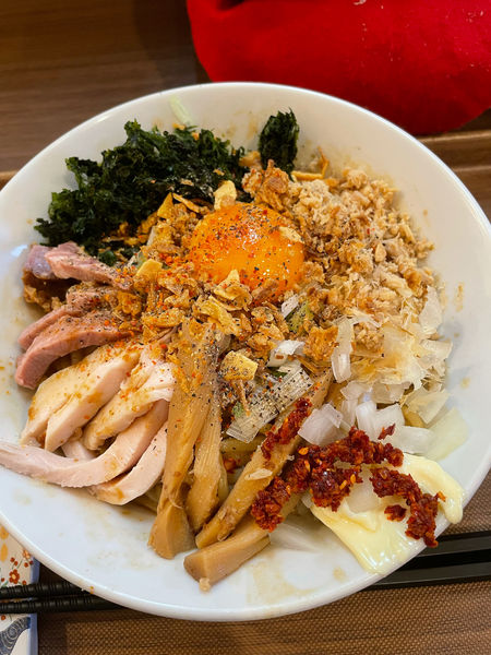 「特製まぜそば」@つけめん さなだの写真