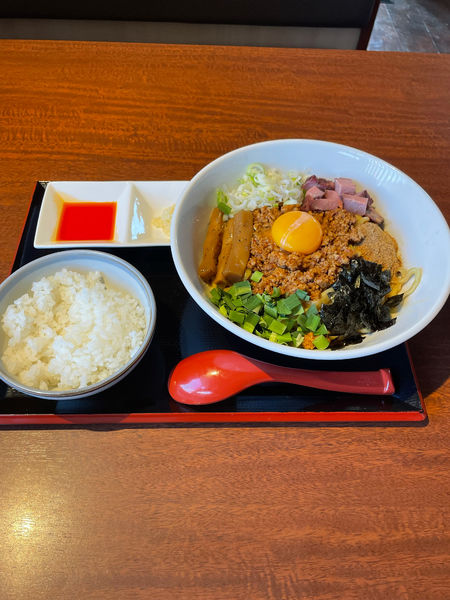 「限定　汁なし」@中華そば 蓮の華の写真