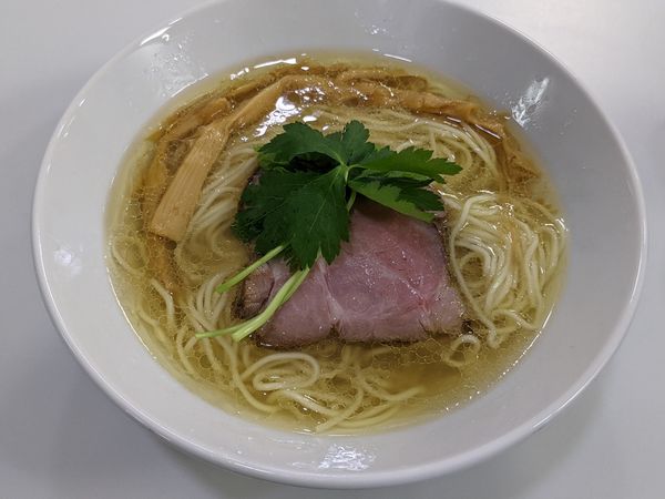 「塩中華そば」@らぁ麺 はんにゃの写真