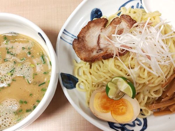 「秋刀魚風味 魚介濃厚つけ麺（中盛）」@与ろゐ屋の写真