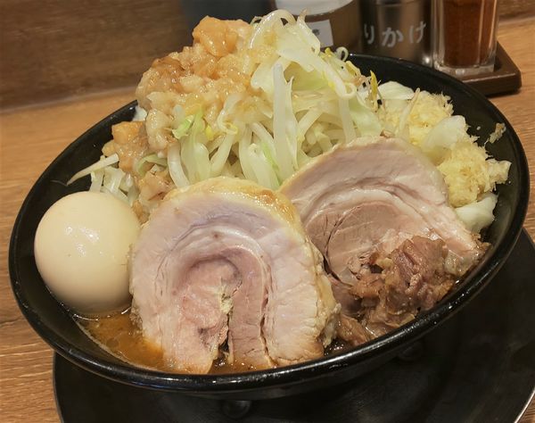 「味噌ラーメン+豚玉セット」@ジャンクガレッジ 大宮駅前店の写真