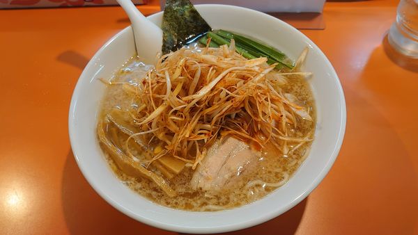 「ネギラーメン 750円」@本格的豚骨そば まりぼの写真