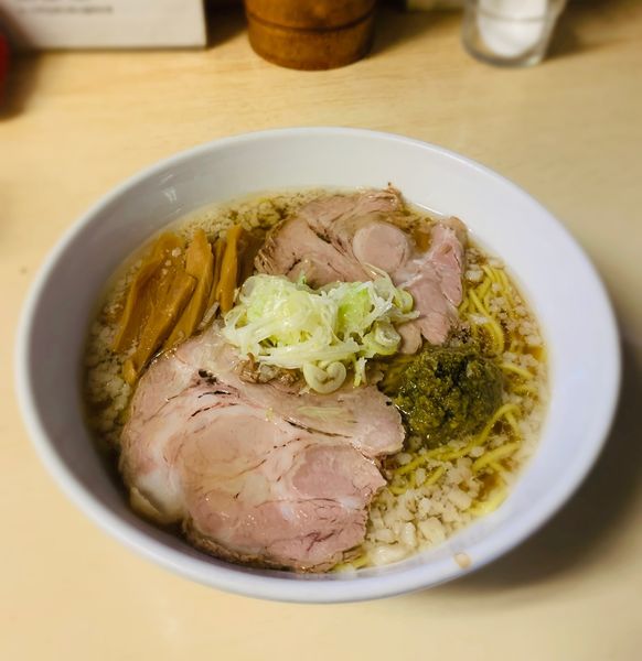 「正油ラーメン（こってり￥900）＋青唐辛子（￥100）」@元祖一条流がんこ 西早稲田店の写真