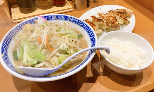「ギョウザ定食(しょうがあり)」@タンメン トナリ 稲毛山王店の写真
