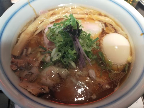 「SUPREME」@駄目な隣人の写真