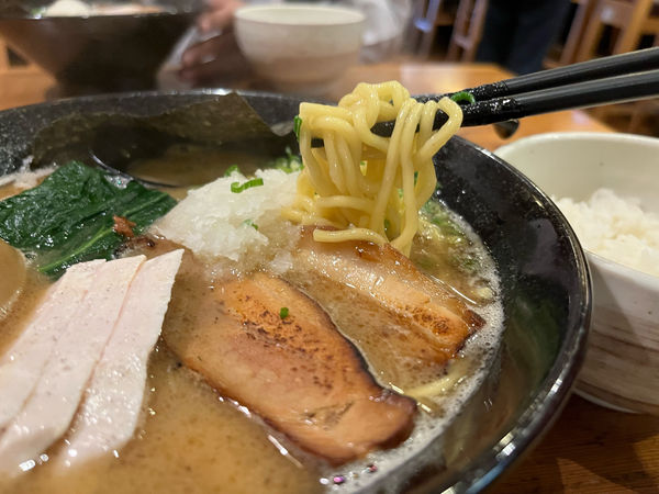 「特製鶏白湯らーめん　1000円」@三代目麺処 「まるは」極 船橋店の写真