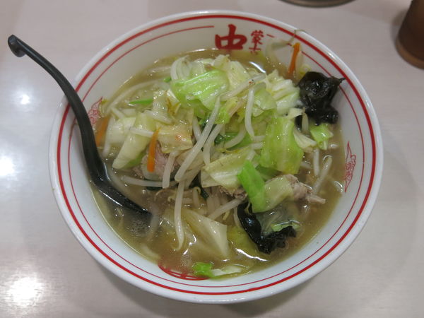 「塩タンメン＋野菜大盛：770円＋70円」@蒙古タンメン 中本 御徒町店の写真