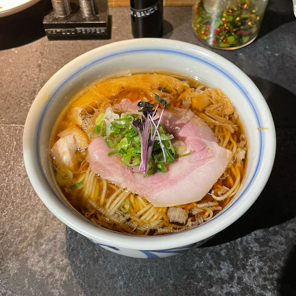 「Regular 醤油ラーメン」@駄目な隣人の写真