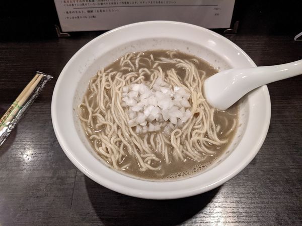 「煮干しclassic」@灰汁中華 丿貫 福富町本店の写真