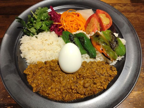 「ヒグマのキーマカレー　１６００円　※」@Gourmandsの写真