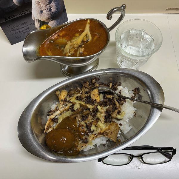 「きのこの叫び！ チーズ有り ①普通」@かれーの店 うどんの写真