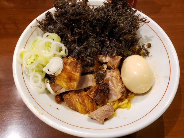 「芳醇チーユソバ(汁なし) +岩のり」@らーめん飛粋の写真