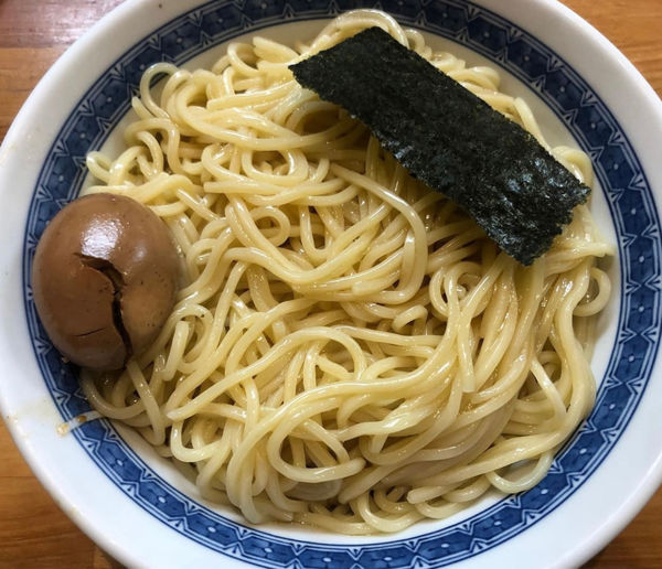 「冷やし油そば(ニンニク油)」@自家製中華そば としおかの写真