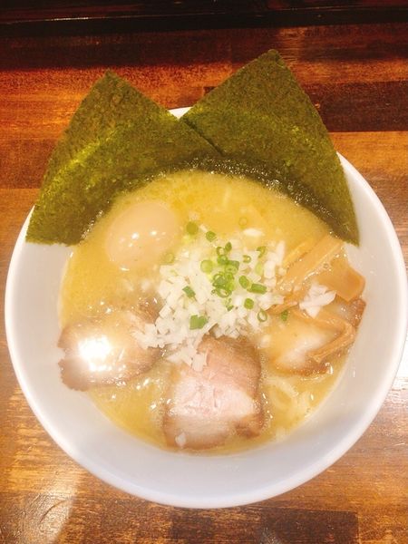 「濃厚鶏白湯ラーメン」@麺屋ことぶきの写真