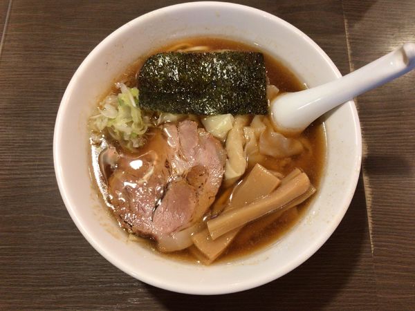 「海老わんたん麺　醤油」@荻窪らーめん 栄龍軒の写真