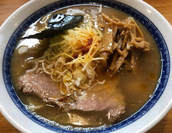 「塩らーめん」@自家製中華そば としおかの写真