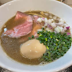 濃厚煮干しラーメン