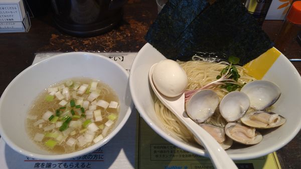 「【限定】鰹羅臼昆布水と蛤出汁のつけ麺¥1050-味玉サービス」@塩生姜らー麺専門店MANNISHの写真