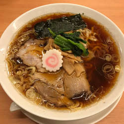 ラーメン　800円